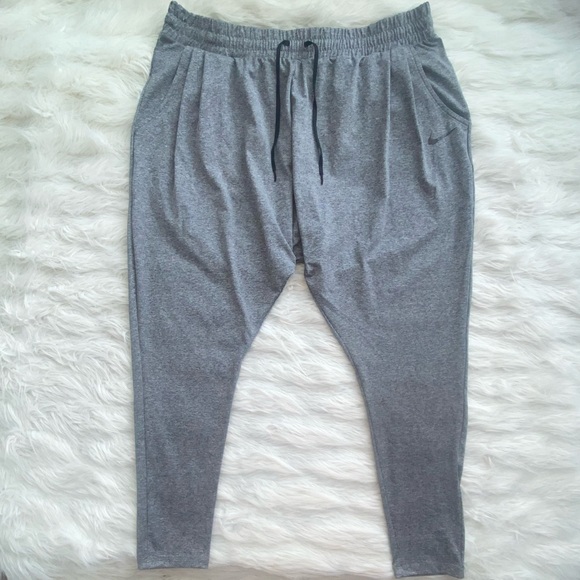 Nike | Flow Lux Training Trousers - Picture 4 of 16